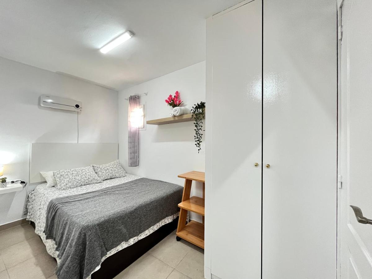 Estudio Acogedor Amparo Temporal Madrid Exteriör bild
